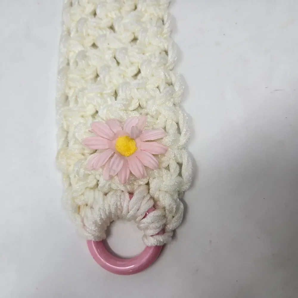 Macrame Handmade Decorative Vintage Towel Ring White Pink Floral Accent 21